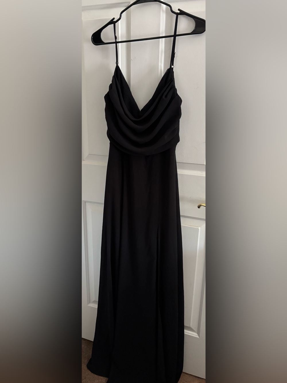 NWOT Lulu’s Black Maxi Dress